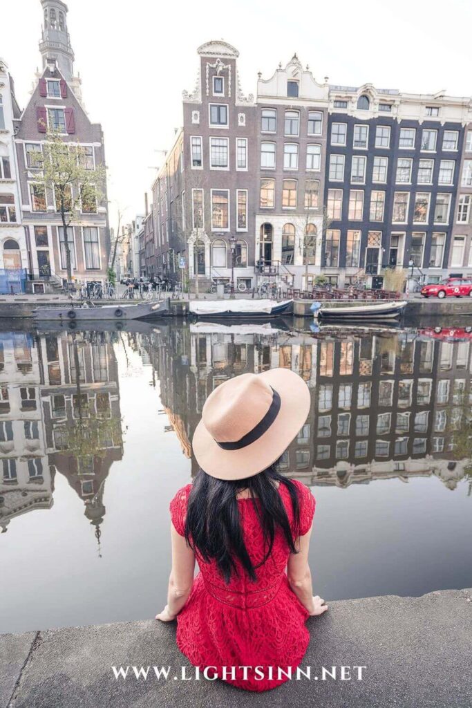 amsterdam-holland-reflections-crooked-house-frikandel-bitterballen-grachten-travel-reise-holidays-voyage-journey-trip-pommes-weeckend-citytrip-saturday-sunday-friday-thursday