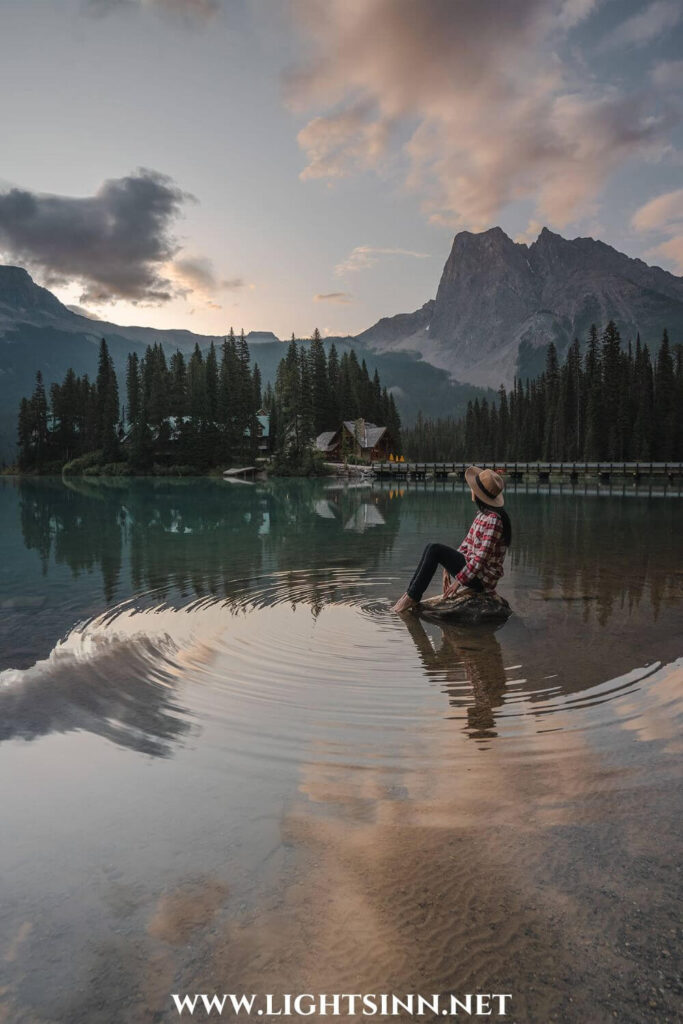 canada-kanada-vancouver-jasper-reflections-emerald-lake-yoho-lodge-hotel-sunrise-wyoming-toronto-nebraska-utah-greyhound-trail-train-across-universe-may-june-summer-autumn-away