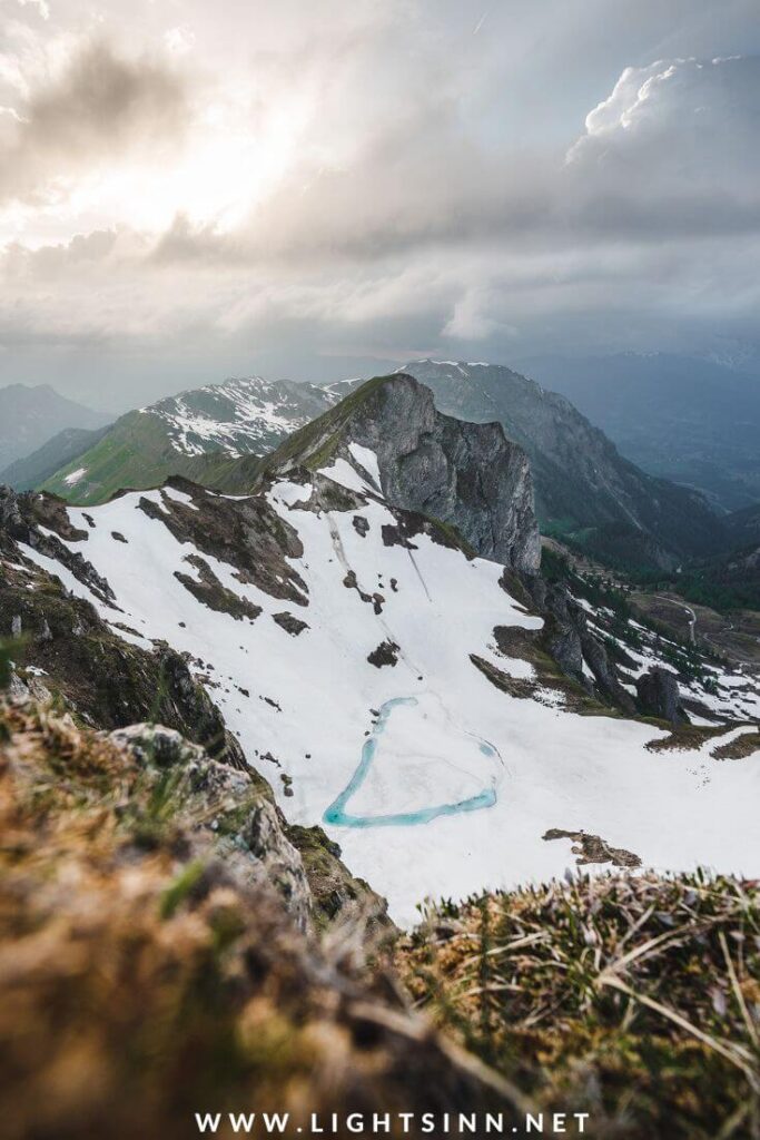 frozen-lake-climbing-moody-sky-wolkenhimmel-kitzbuehl-stanglwirt-moritz